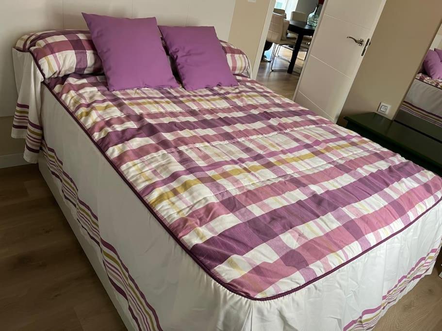 Triana Family Suites Sevilla Exteriör bild